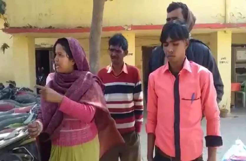 ससुरालीजनों ने महिला को दौड़ा-दौड़ा कर पीटा, मायके वालों ने दहेज की मांग नहीं की थी पूरी ससुरालीजनों ने महिला को दौड़ा-दौड़ा कर पीटा, मायके वालों ने दहेज की मांग नहीं की थी पूरी