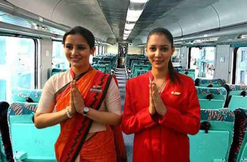 a2.jpg अब जयपुर की ट्रेनों में भी होगी ट्रेन होस्टेस, यात्रा शुरू करते ही बोलेंगी खम्माघणी, यह भी होगा खास
