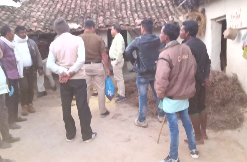 Girl buried lover in her own house युवती ने अपने ही घर में प्रेमी को दफनाया, सपनों से हुई परेशान तो दौड़ी प्रेमी के घर, पुलिस ने दखल दिया तो खुली हकीकत