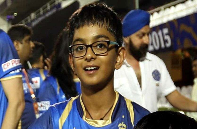 Samit Dravid द्रविड़ जूनियर का धमाल, दो महीने में लगाए दो दोहरे शतक, गेंदबाजी में भी दिखाया हाथ