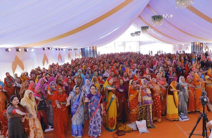 swarnim bharat: स्वर्णिम भारत के प्रति जताई श्रद्धा, लिया स्वच्छता का संकल्प swarnim bharat: स्वर्णिम भारत के प्रति जताई श्रद्धा, लिया स्वच्छता का संकल्प