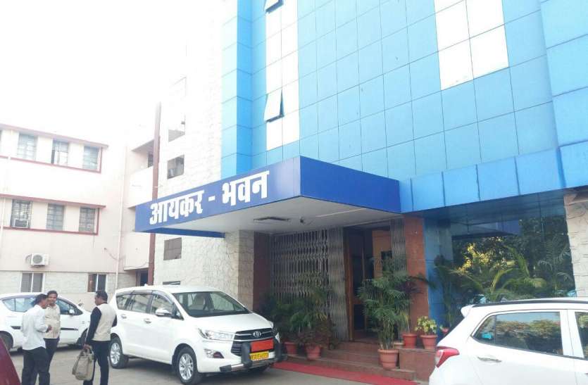 Income tax नई स्कीम से 5 हजार करोड़ निकालने की जुगत