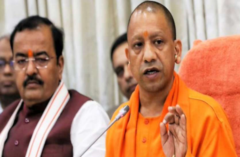 Yogi कोरोनाः पीएम मोदी के संबोधन के तुरंत बाद सीएम योगी ने सभी डीएम व पुलिस अधिकारियों को जारी किए बड़े निर्देश