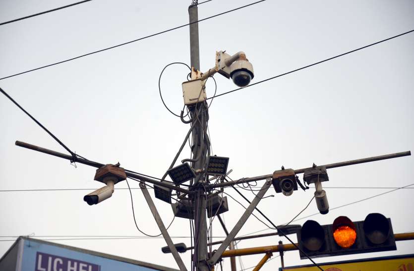 cctv.jpg यहां वारदात को दिया अंजाम तो बचकर निकलना होगा मुश्किल, पुलिस कर रही ये काम...