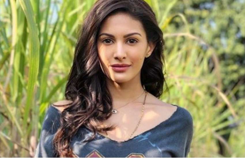 Amyra Dastur