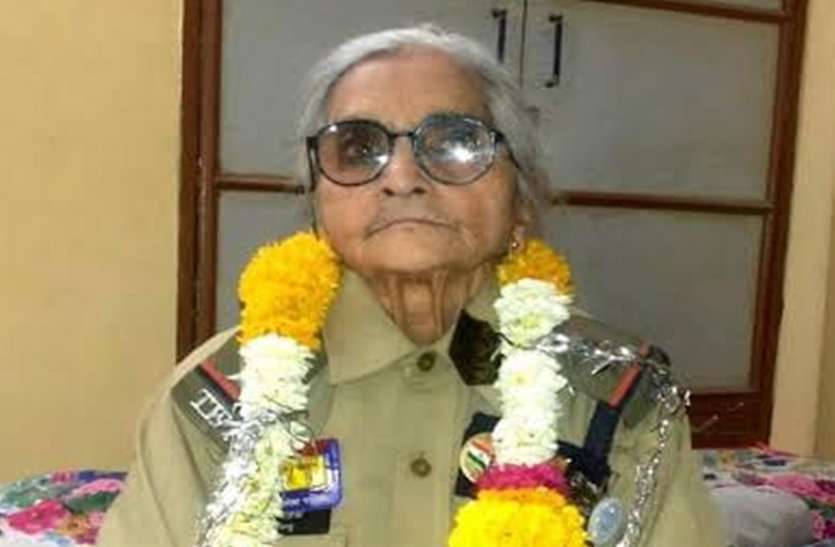 indore2.jpg