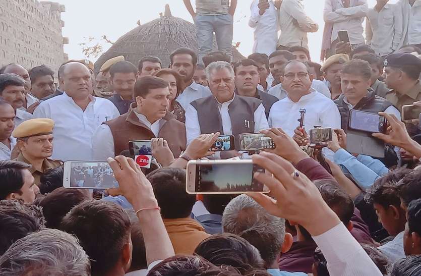 pcc दलितों के साथ अत्याचार का मामलाः कांग्रेस आलाकमान को सौंपी जाएगी रिपोर्ट