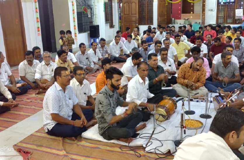 mahashivratri भजनों के माध्यम से किया शिव महिमा का गुणगान