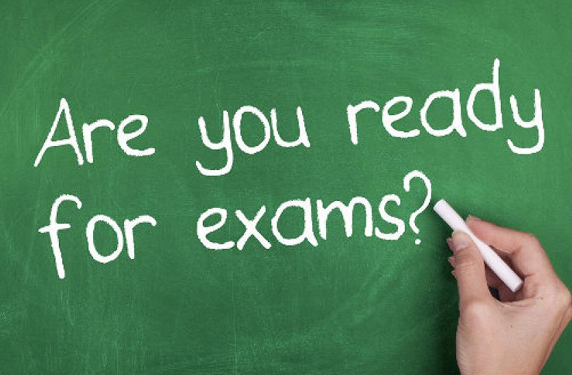 exam_preparation_tips_10th_and_12th_students.png बोर्ड परीक्षा में टॉप रैंक हासिल करने वाले होनहारों ने खोले सफलता के राज