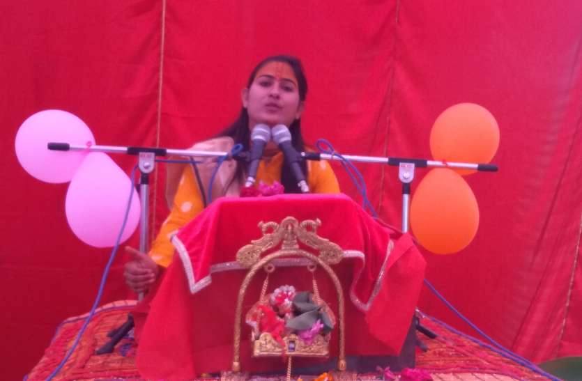 कृष्ण-सुदामा की मित्रता वर्तमान में है दुर्लभ कृष्ण-सुदामा की मित्रता वर्तमान में है दुर्लभ