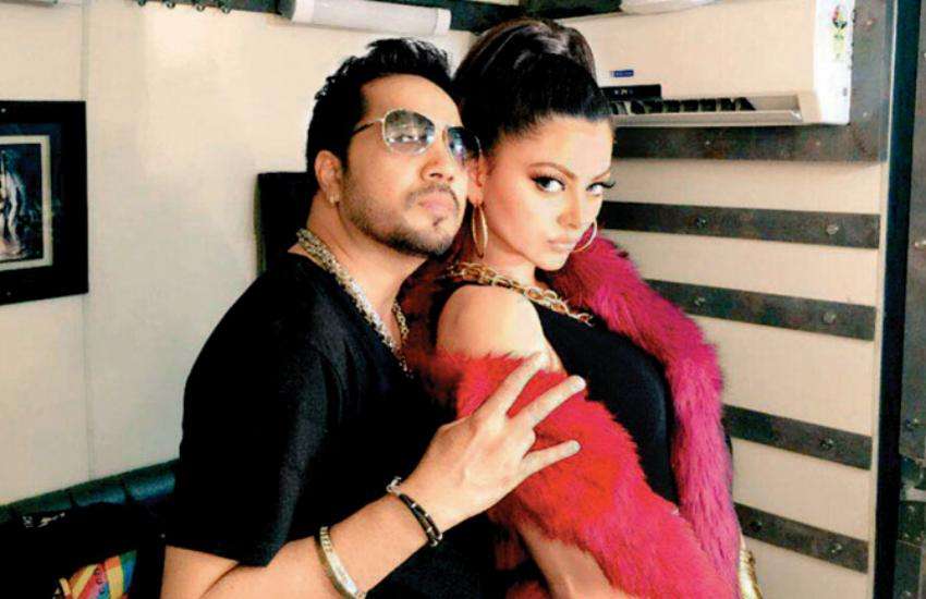 urvashi rautela with mika singh