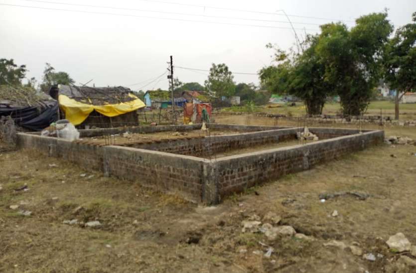 chhindwara PM Housing: सरकारी जमीन पर कब्जा करने वालों को सुविधा, जानिए क्या योजना