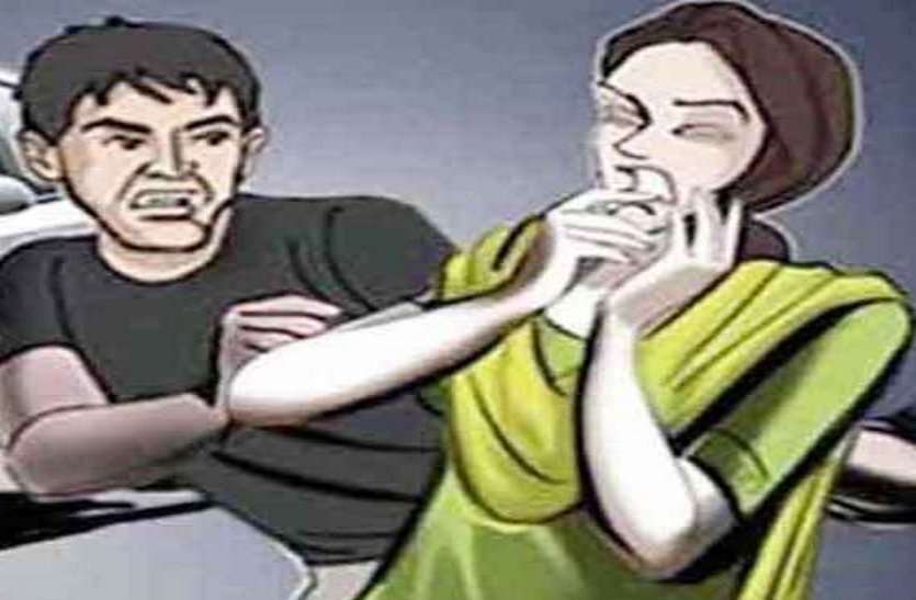 girl छेडख़ानी का विरोध करने पर किशोरी को दी चाकू मारने की धमकी