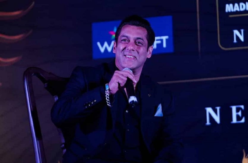 iifa_salman_khan.png एमपी के पर्यटन स्थलों की ब्रांडिंग करेंगे सलमान, इंदौर बनेगा फिल्म सिटी