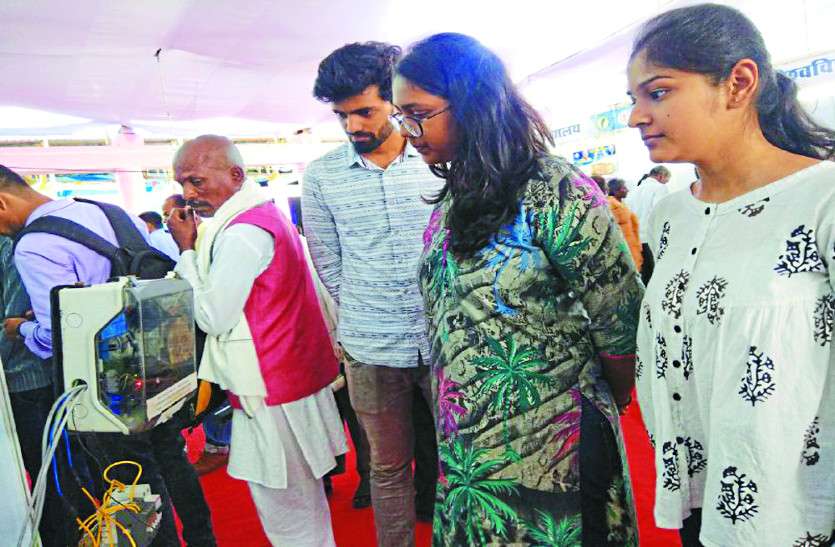 एमबीए के बाद जॉब छोड़ किया स्टार्टअप, बिखेर रहे हर्बल सुगंध