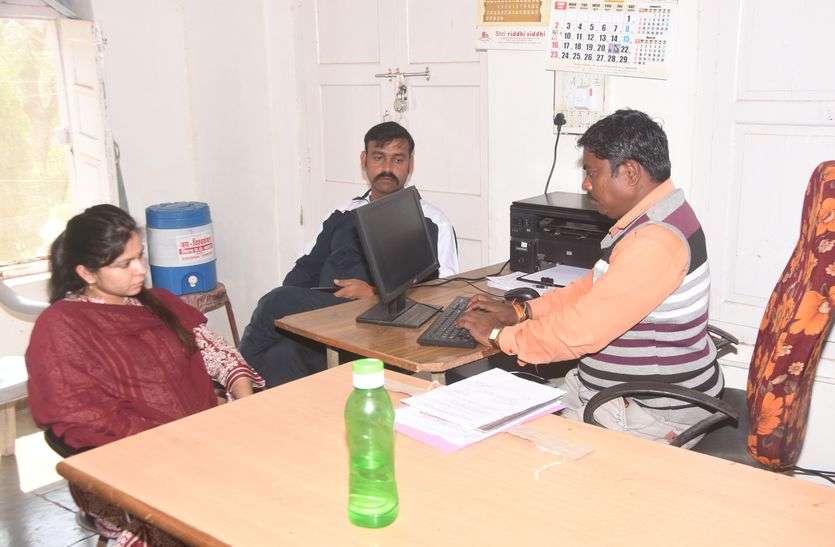 पूर्व जिला खेल अधिकारी की जांच करने गई टीम बेरंग लौटी पूर्व जिला खेल अधिकारी की जांच करने गई टीम बेरंग लौटी