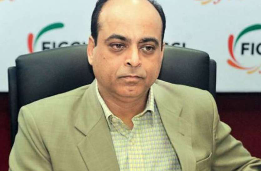 Jalaj Srivastava दिल्ली हिंसा के बीच गृह मंत्रालय का बड़ा फैसला, अब IAS जलज श्रीवास्तव दिल्ली की स्थिति पर रखेंगे नजर