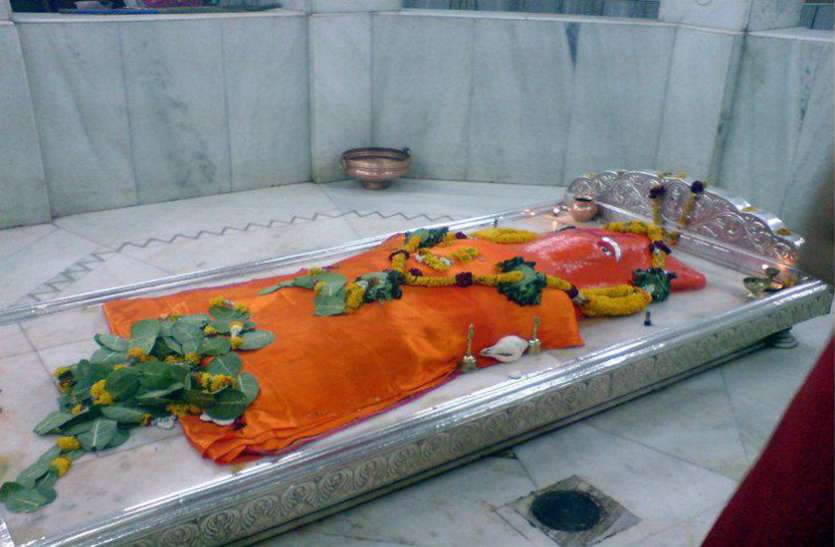 फरवरी के आखरी शनिवार राशि अनुसार कर लें बजरंग बली की पूजा, पूरी तरह बदल जाएगा भाग्य फरवरी के अंतिम शनिवार राशि अनुसार कर लें बजरंग बली की पूजा, पूरी तरह बदल जाएगा भाग्य