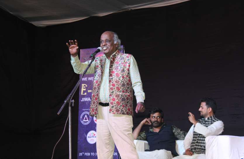 'आज गर्दन शर्मिंदगी से झुक गई' इंदौर में डॉक्टरों पर हुई पत्थरबाजी से बेहद दुखी हुए थे राहत साहब, कहा था- 'आज गर्दन शर्मिंदगी से झुक गई'