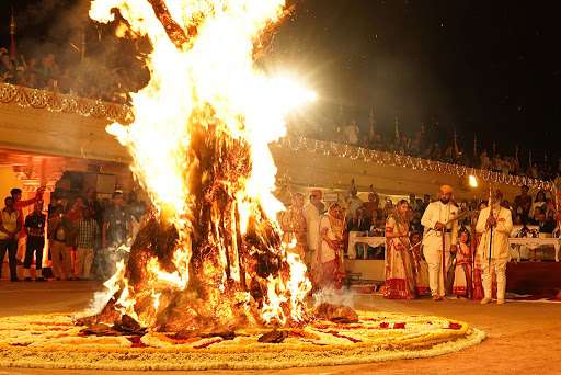 holika_1.jpg
