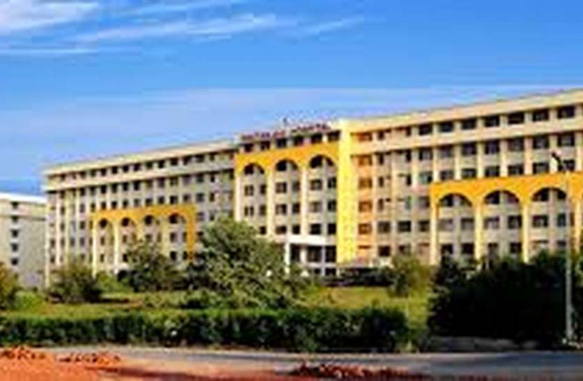 ,फ्रेंच और जर्मन तकनीक से किया गया वाल्व प्रत्यारोपण, मिला नया जीवन,फ्रेंच और जर्मन तकनीक से किया गया वाल्व प्रत्यारोपण, मिला नया जीवन फ्रेंच और जर्मन तकनीक से किया गया वाल्व प्रत्यारोपण, मिला नया जीवन