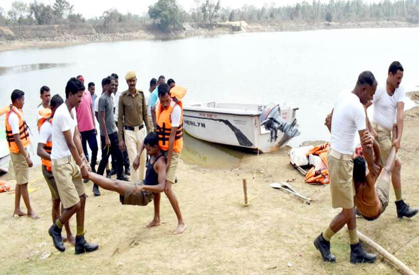 प्राकृतिक आपदाओं से बचाव हेतु मॉक ड्रिल का आयोजन प्राकृतिक आपदाओं से बचाव हेतु मॉक ड्रिल का आयोजन