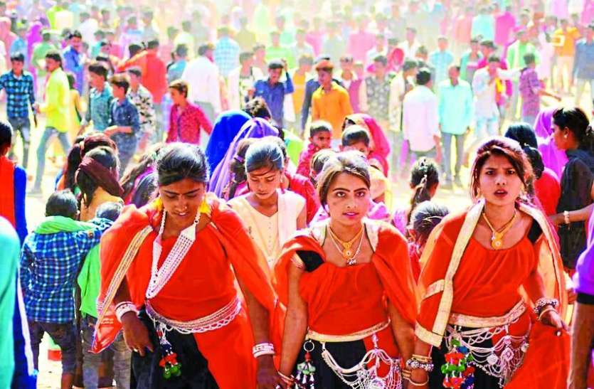 bhagoria.jpg Bhagoria : 3 मार्च से आदिवासी लोक संस्कृति का प्रतीक भौंगर्या हाट