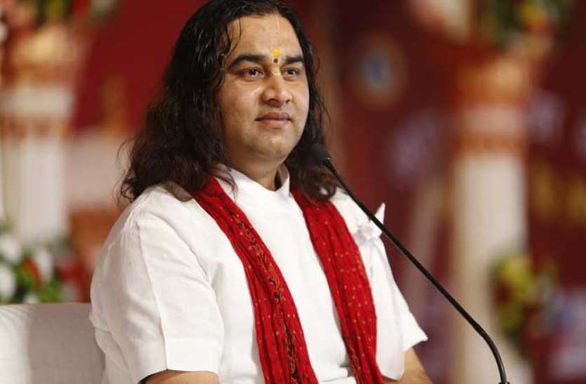 Devkinandan कथावाचक देवकीनंदन समेत छह लोगों के खिलाफ मुकदमा दर्ज, छेड़छाड़ व मारपीट के लगे गंभीर आरोप