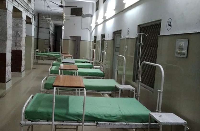 ,government doctors are running private clinics in jodhpur कोरोना से लड़ाई में मैदान छोड़ कर भागे 7 डॉक्टरों के खिलाफ मामला दर्ज