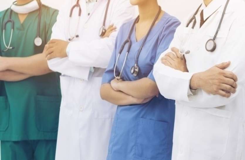 transfer of doctors in dr. SN medical college of jodhpur चिकित्सक को कोरोना संक्रामित बताने की अफवाह फैलाने पर दर्ज हुआ मामला