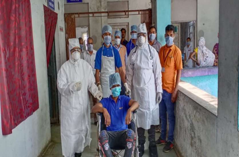 अस्पताल कोरोनो वायरस के मरीज के इलाज के लिए तैयार अस्पताल कोरोनो वायरस के मरीज के इलाज के लिए तैयार