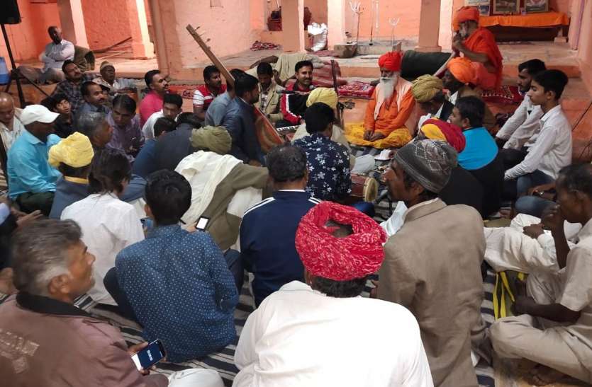हुए धार्मिक आयोजन, प्लास्टिक व पॉलीथिन का उपयोग नहीं लेने का संकल्प हुए धार्मिक आयोजन, प्लास्टिक व पॉलीथिन का उपयोग नहीं लेने का संकल्प