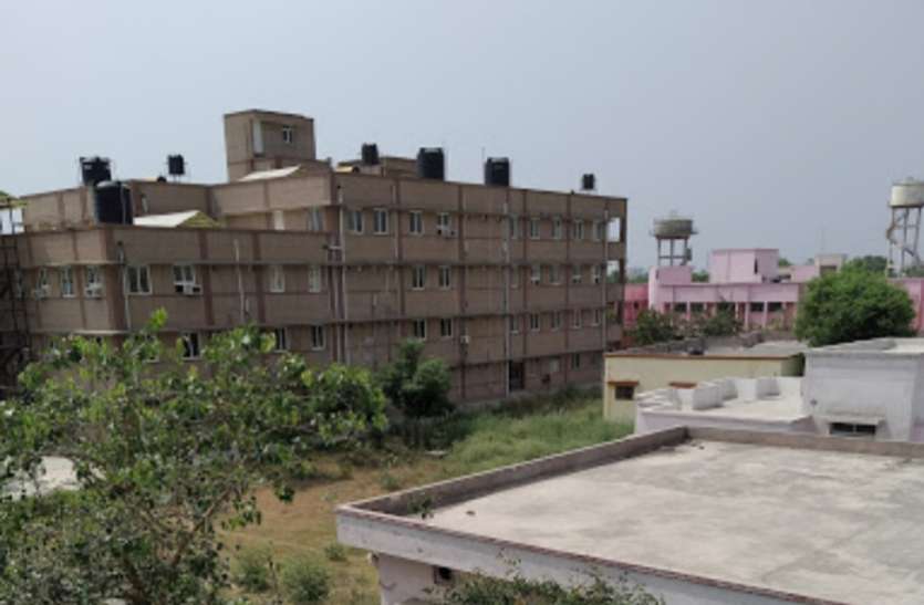 medical.jpg यूपी के इस जिले में जल्द तैयार हो जाएगा मेडिकल कॉलेज, MBBS की पढ़ाई कर सकेंगे छात्र