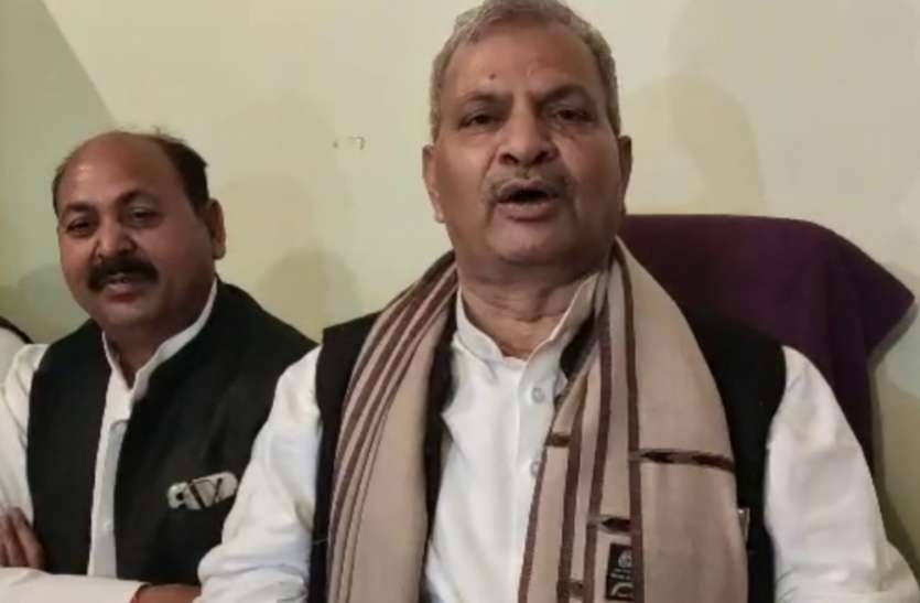 Samajwadi Party UP President Naresh Uttam आगामी चुनाव की तैयारियों में जुटी समाजवादी पार्टी, गाजीपुर पहुंचे सपा प्रदेश अध्यक्ष ने कर दिया बड़ा ऐलान