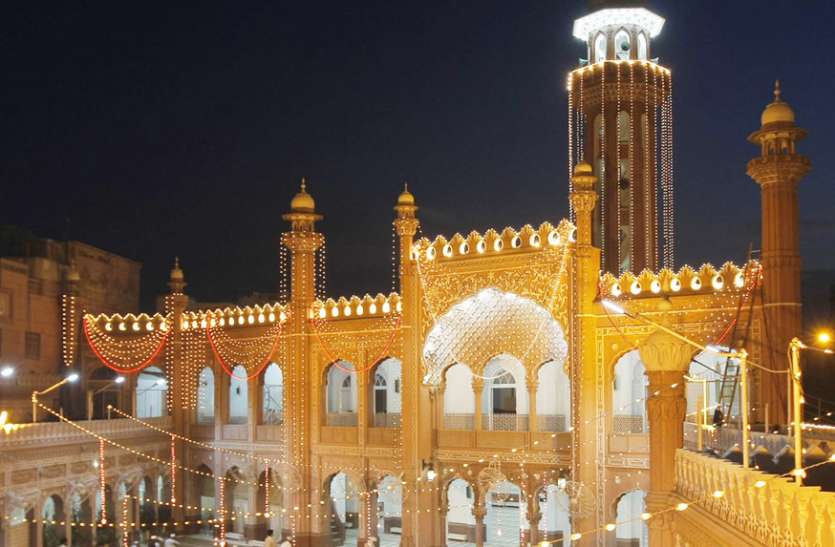 Peshwar Golden mosque पाकिस्तान: पेशावर के सुनेहरी मस्जिद में महिलाएं अदा करेंगी नमाज, 25 साल बाद वापसी