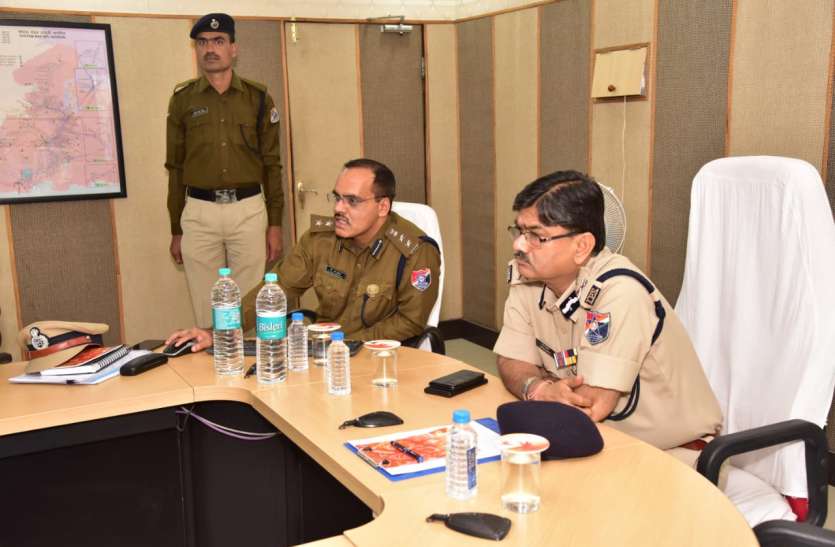 RPF DG Arun Kumar in Bhopal जल्द ही आरपीएफ को मिलेंगे ट्रेन में लूट, चोरी की घटनाओं के मामले में कार्रवाई के अधिकार : DG RPF