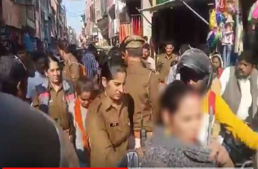 खरीदारी के बहाने सराफा कारोबारियों को लगाती थी चूना, इस तरह चढ़ी हत्थे खरीदारी के बहाने सराफा कारोबारियों को लगाती थी चूना, इस तरह चढ़ी हत्थे