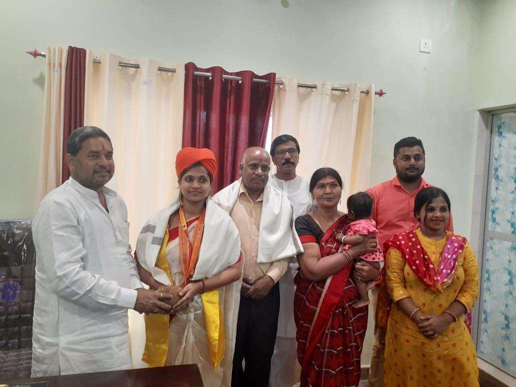 राष्ट्रपति के हाथ से दो गोल्ड मेडल पाने वाली क्वीनी ने कैसे पाई ये उपलब्धी