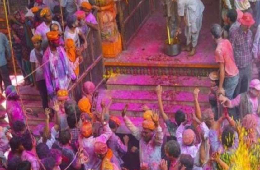 इस्कॉन मंदिर का निवेदन, दो महीने तक न आएं विदेशी भक्त इस्कॉन मंदिर का निवेदन, दो महीने तक न आएं विदेशी भक्त