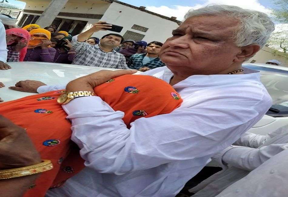 ओलावृष्टि प्रभावित किसानों को मुआवजे की मांग: किरोड़ी ने किया जयपुर कूच का आह्वान