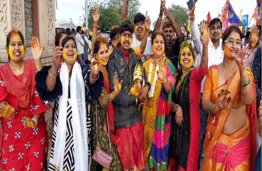 आखिरी दिन बाबा ने दिया आशीर्वाद...गुड बाय टेक केअर आखिरी दिन बाबा ने दिया आशीर्वाद...गुड बाय टेक केअर