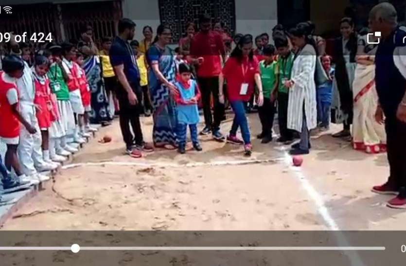 स्पेशल बच्चों के ओलंपिक में तारे उतरे ज़मी पर, बच्चों ने स्पोर्ट्स में दिखाया हुनर स्पेशल बच्चों के ओलंपिक में तारे उतरे ज़मी पर, बच्चों ने स्पोर्ट्स में दिखाया हुनर