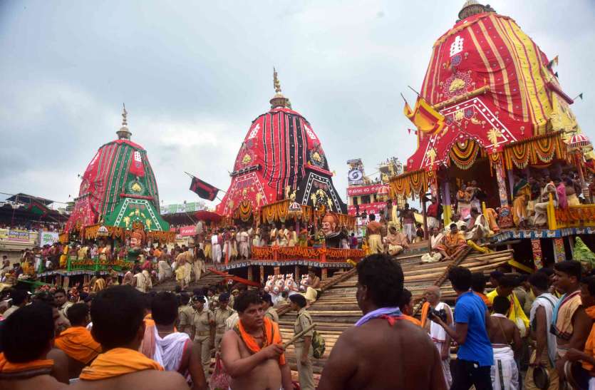 jaganath_puri_temple.jpg Yes Bank Crisis : सिर्फ इंसान ही नहीं बल्कि अब 'भगवान' भी महीने में निकाल सकेंगे 50,000 रुपए