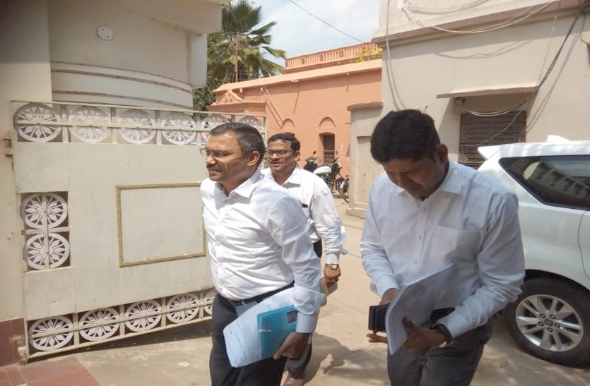 SIT To Investigate Election 2019 Expenses In Black Money Case, SIT Vice Chairman Justice Arijit Pasayat Election 2019 के खर्च की भी जांच करेगी SIT, हजारों करोड़ के कालेधन का लगाया पता