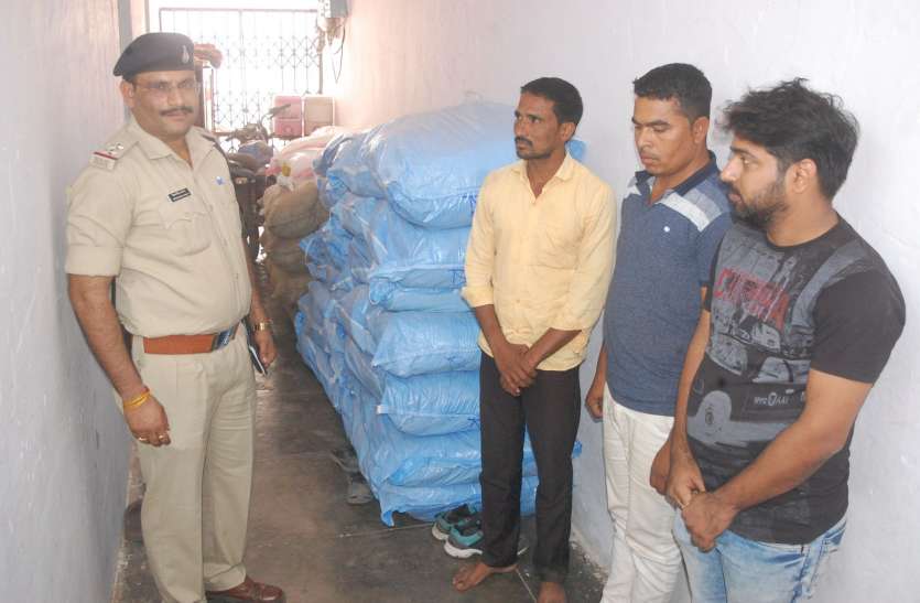 Fake gutkha महाराष्ट्र सप्लाई हो रहा था प्रतिबंधित नकली गुटखा पाउच, पुलिस ने तीन आरोपियों के साथ 6 लाख का माल पकड़ा