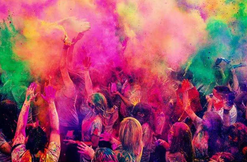 holi_1.jpg बनना चाहते हैं धनवान तो सोमवार और मंगलवार को जरूर करें ये काम