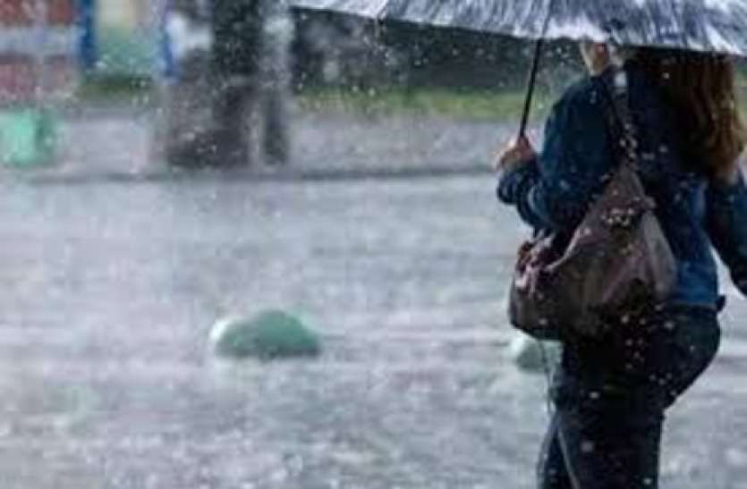 rain in katni Weather: शाम को बदला मौसम, बारिश से कम हुई उमस, मिली राहत, जुलाई में ही झमाझम के आसार