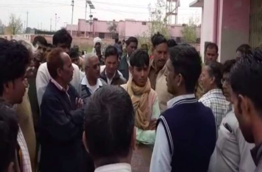 hapur.jpg Hapur: संदिग्ध परिस्थिति में महिला की मौत से परिजनों में मचा हाहाकार