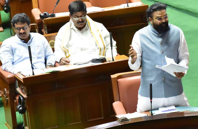 कोरोना की रोकथाम,आवश्यक कदम उठाए: सीएम कोरोना की रोकथाम,आवश्यक कदम उठाए: सीएम