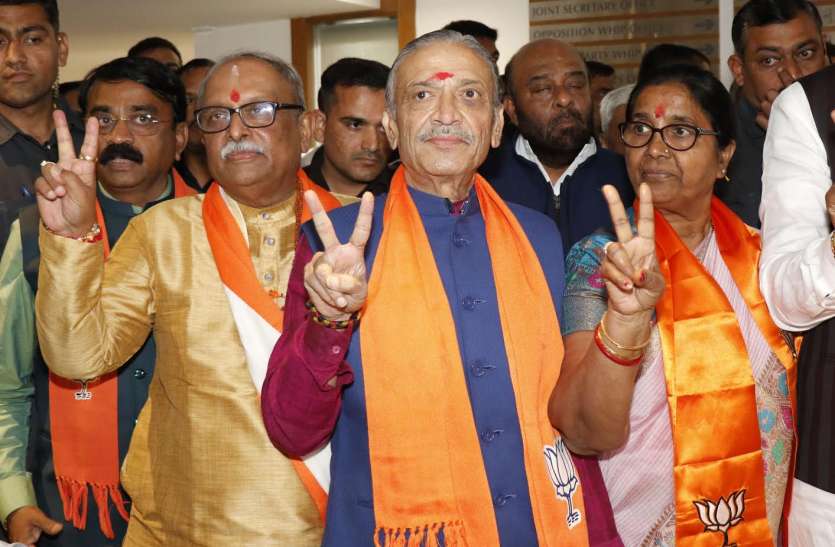गुजरात में राज्यसभा चुनाव: भाजपा से भारद्वाज, बारा के अलावा अमीन ने भी भरे नामांकन गुजरात में राज्यसभा चुनाव: भाजपा से भारद्वाज, बारा के अलावा अमीन ने भी भरे नामांकन